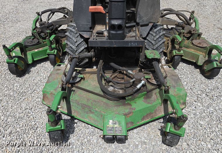 image for item EF1579 John Deere 1600Turbo ZTR lawn mower