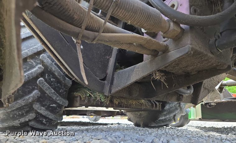 image for item EF1579 John Deere 1600Turbo ZTR lawn mower