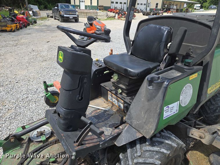 image for item EF1579 John Deere 1600Turbo ZTR lawn mower