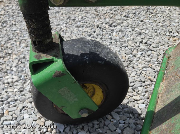 image for item EF1579 John Deere 1600Turbo ZTR lawn mower