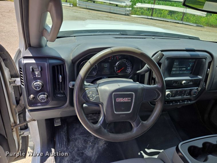 image for item EF1591 2018 GMC Sierra 3500HD Crew Cab utility bed pickup truck