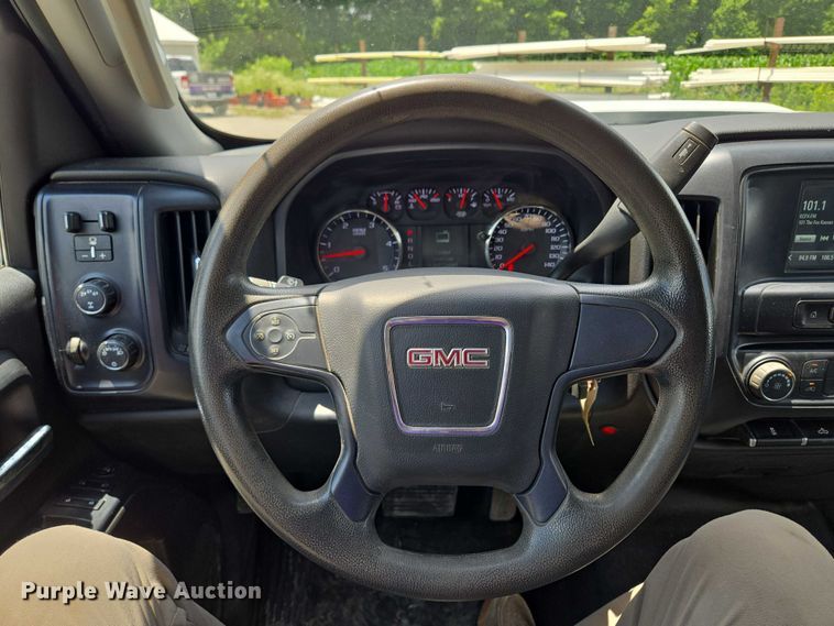 image for item EF1591 2018 GMC Sierra 3500HD Crew Cab utility bed pickup truck