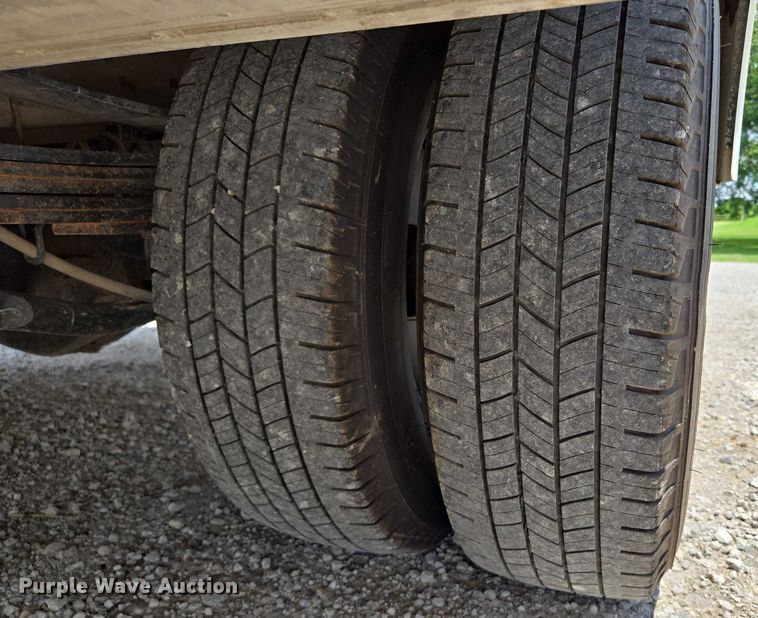 image for item EF1591 2018 GMC Sierra 3500HD Crew Cab utility bed pickup truck