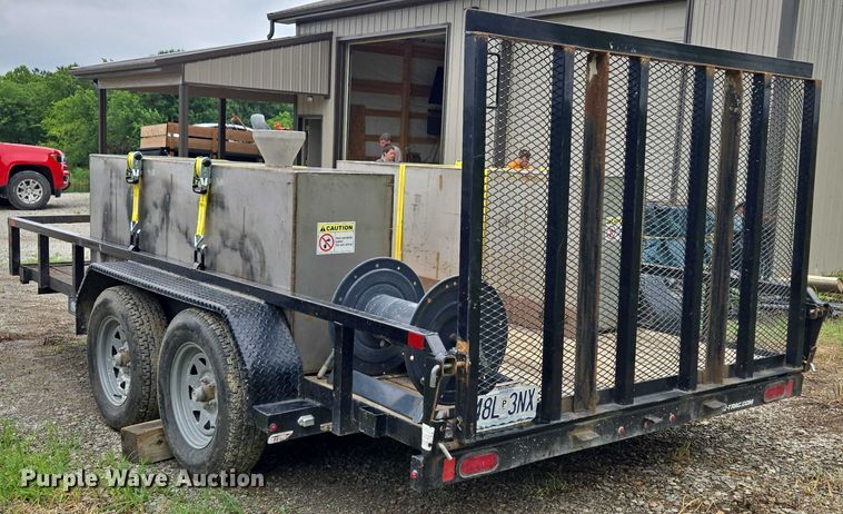 image for item EF1592 2021 Sure- Trac ST8214TAT-B-070 utility trailer