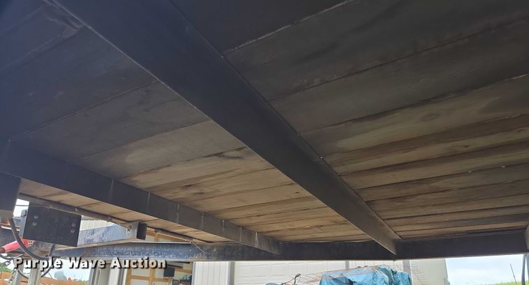 image for item EF1592 2021 Sure- Trac ST8214TAT-B-070 utility trailer