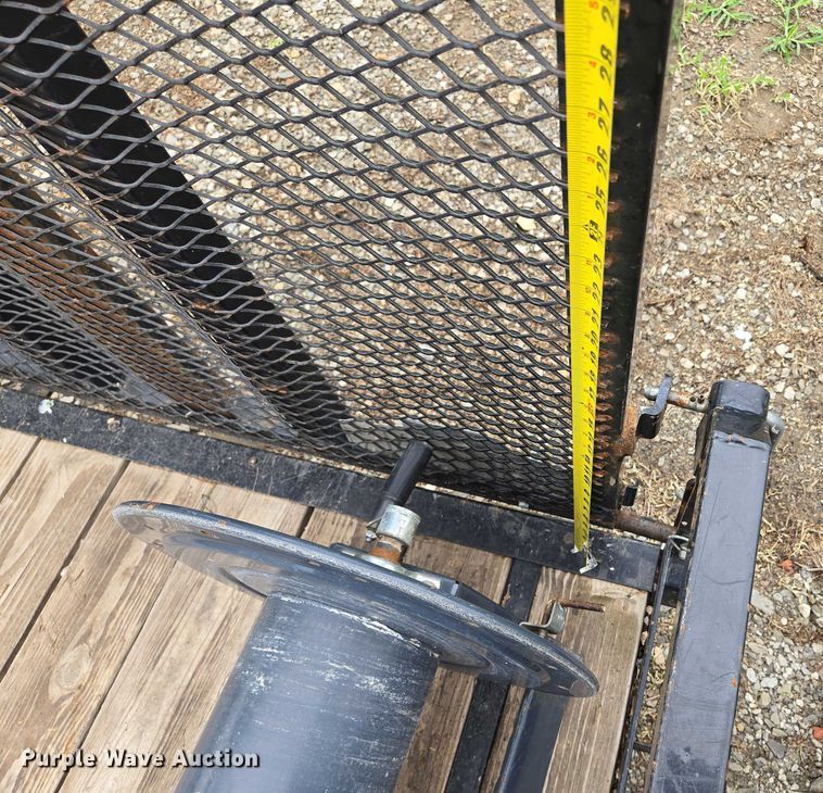 image for item EF1592 2021 Sure- Trac ST8214TAT-B-070 utility trailer