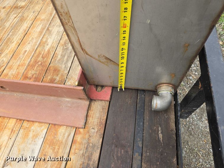 image for item EF1592 2021 Sure- Trac ST8214TAT-B-070 utility trailer