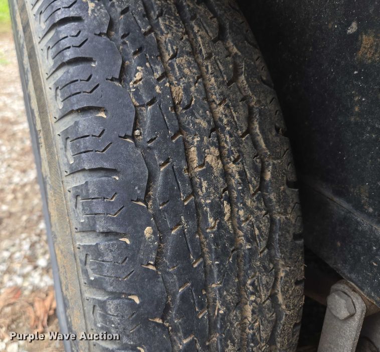 image for item EF1592 2021 Sure- Trac ST8214TAT-B-070 utility trailer