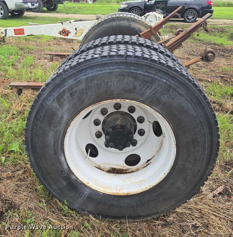 image for item EF1609 Spicer 19060S truck axle