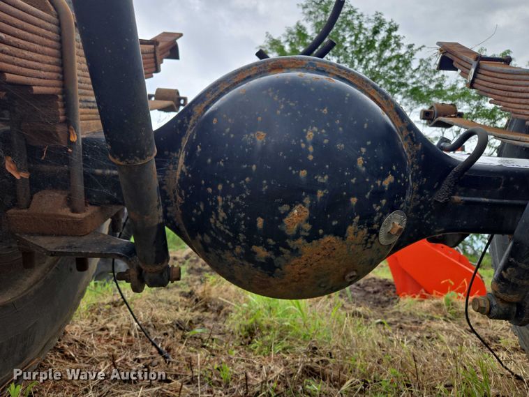 image for item EF1609 Spicer 19060S truck axle