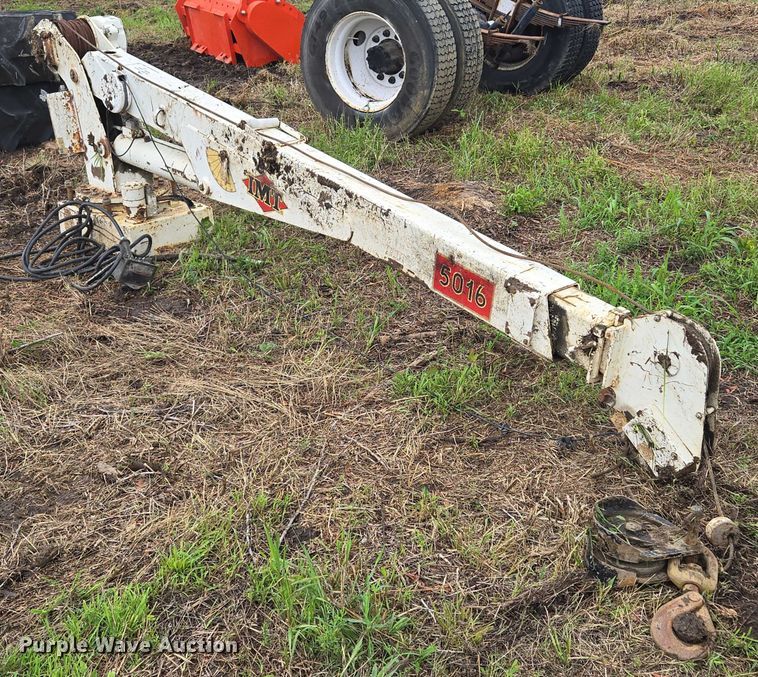 image for item EF1610 IMT 5016 truck mounted crane