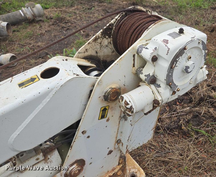 image for item EF1610 IMT 5016 truck mounted crane