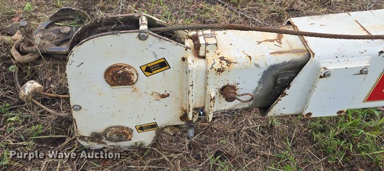 image for item EF1610 IMT 5016 truck mounted crane