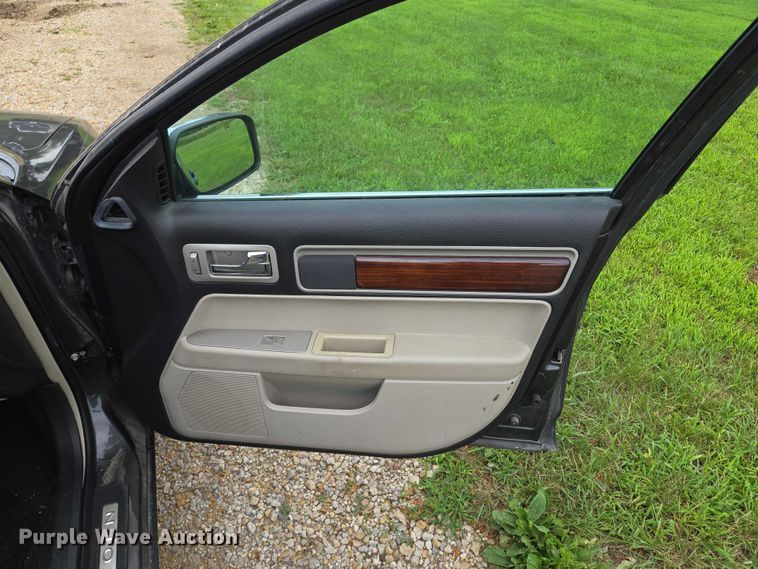 image for item EF1611 2007 Lincoln MKZ 