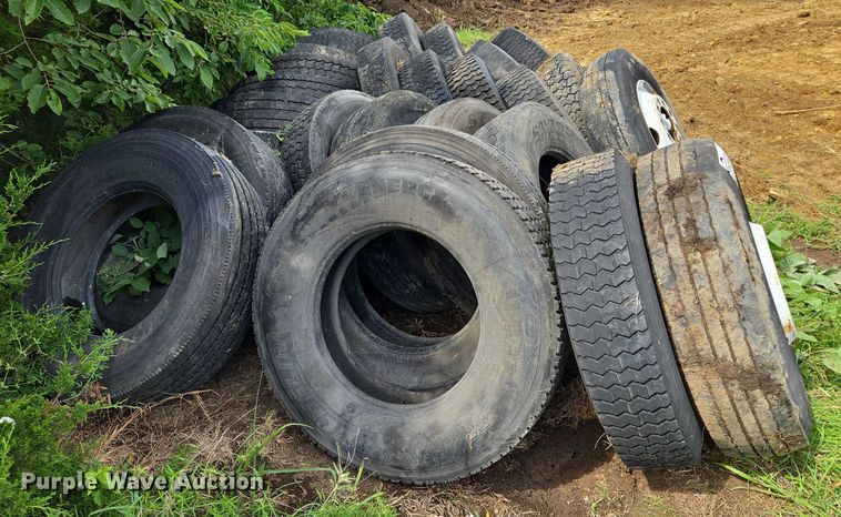 image for item EF1615 (27) truck tires