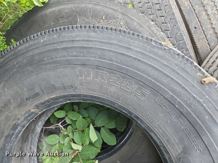 image for item EF1615 (27) truck tires