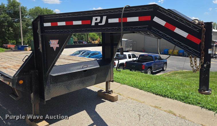 image for item EF1621 2019 PJ  equipment trailer