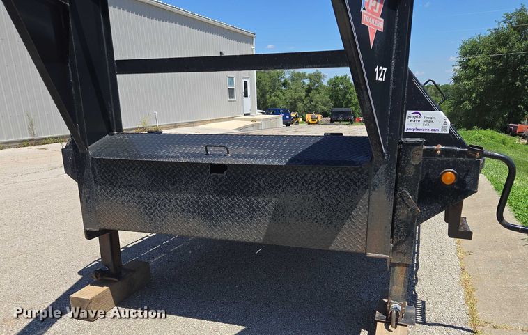image for item EF1621 2019 PJ  equipment trailer