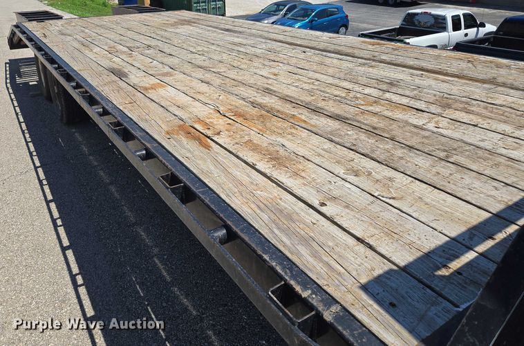 image for item EF1621 2019 PJ  equipment trailer