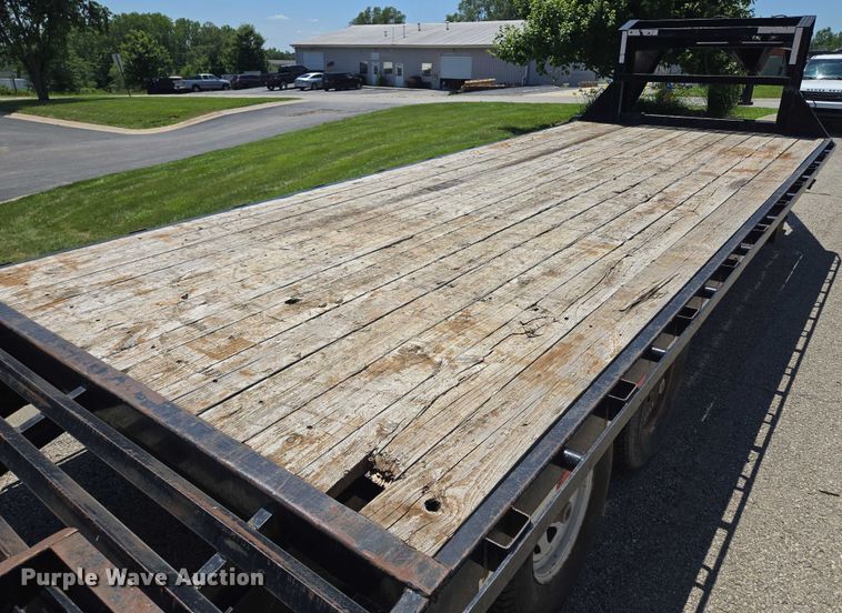 image for item EF1621 2019 PJ  equipment trailer