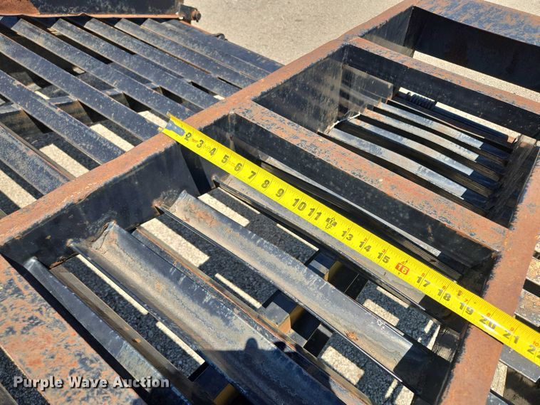 image for item EF1621 2019 PJ  equipment trailer