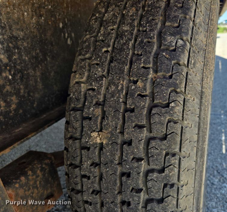 image for item EF1621 2019 PJ  equipment trailer