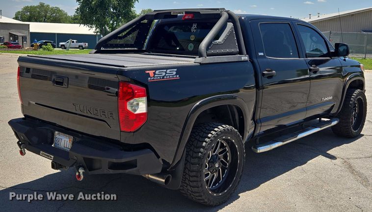 image for item EF1622 2017 Toyota Tundra SR5 CrewMax pickup truck