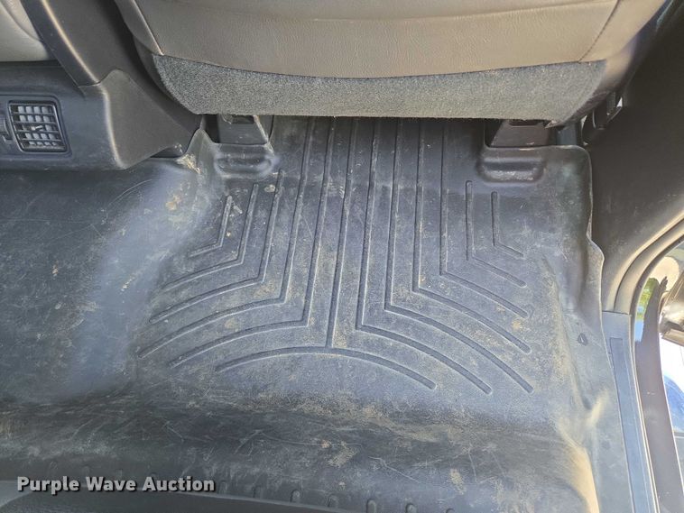 image for item EF1622 2017 Toyota Tundra SR5 CrewMax pickup truck