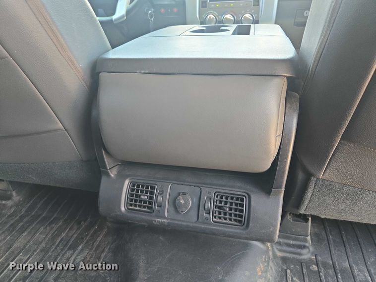 image for item EF1622 2017 Toyota Tundra SR5 CrewMax pickup truck