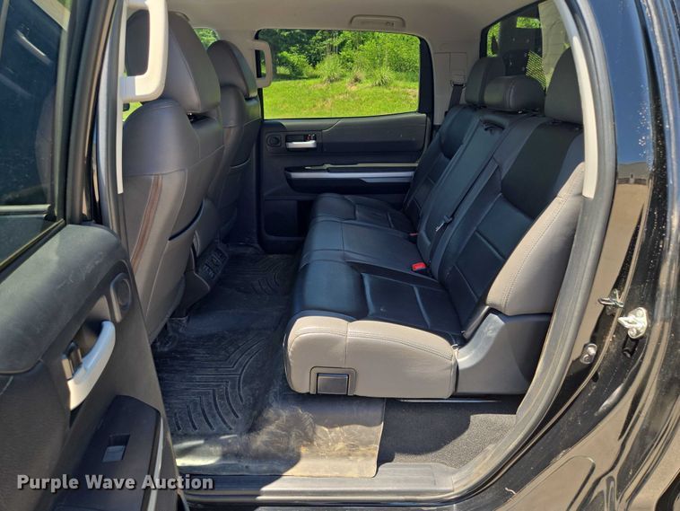 image for item EF1622 2017 Toyota Tundra SR5 CrewMax pickup truck