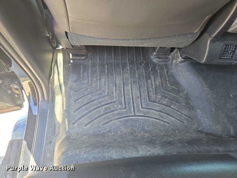 image for item EF1622 2017 Toyota Tundra SR5 CrewMax pickup truck