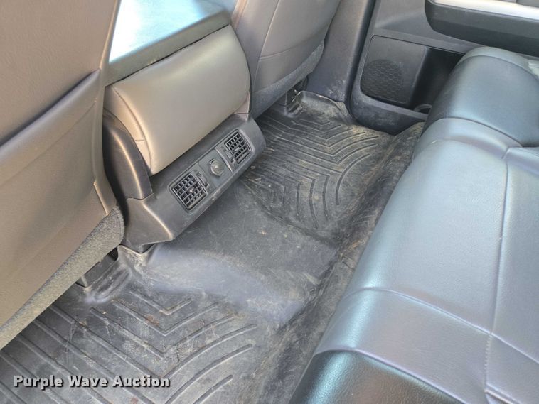 image for item EF1622 2017 Toyota Tundra SR5 CrewMax pickup truck