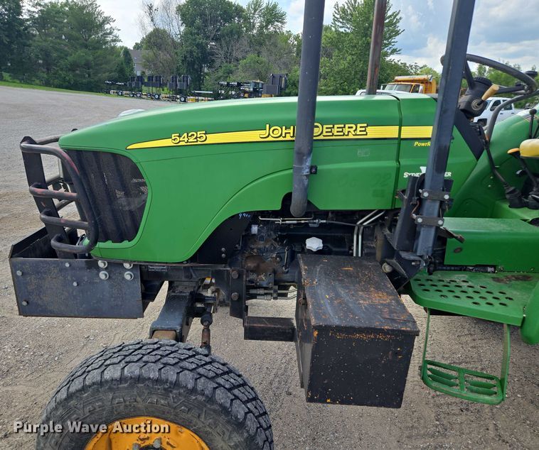 image for item EF1632 2008 John Deere 5425 tractor