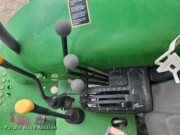 image for item EF1632 2008 John Deere 5425 tractor