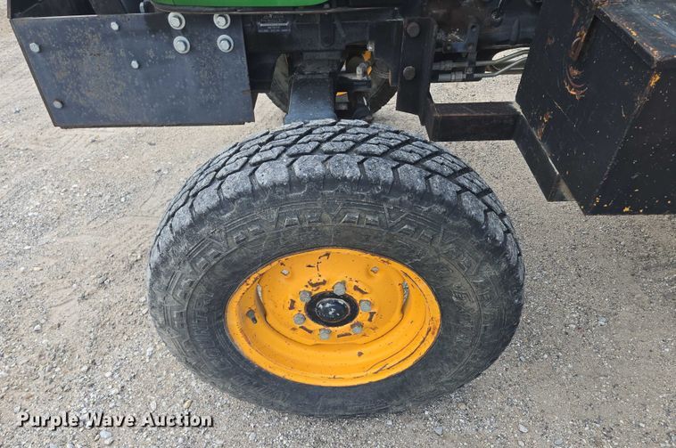 image for item EF1632 2008 John Deere 5425 tractor