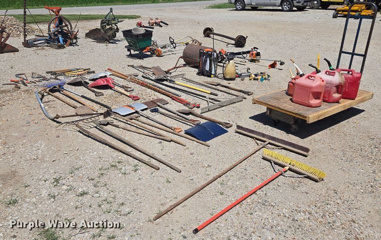 image for item EF1633 Lawn tools