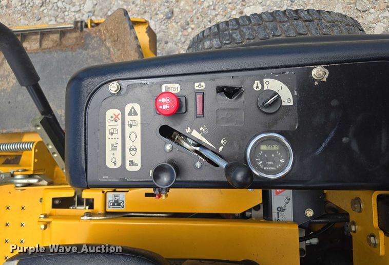 image for item EF1634 Hustler Super Z ZTR lawn mower