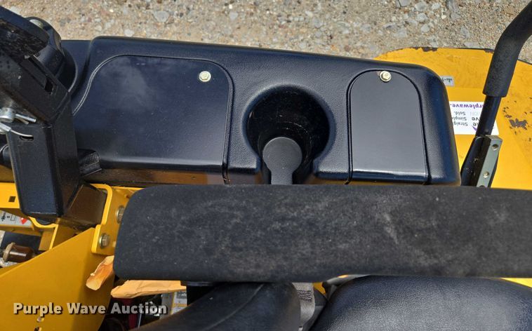 image for item EF1634 Hustler Super Z ZTR lawn mower