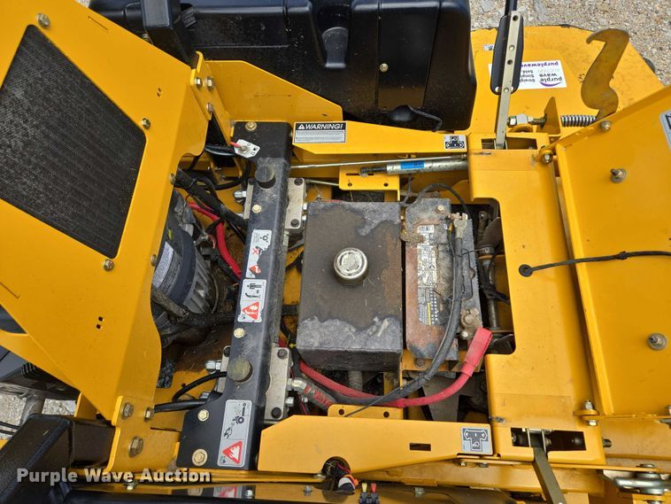 image for item EF1634 Hustler Super Z ZTR lawn mower