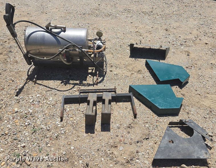 image for item EF1636 Simplicity Stallion ZT2561 ZTR lawn mower