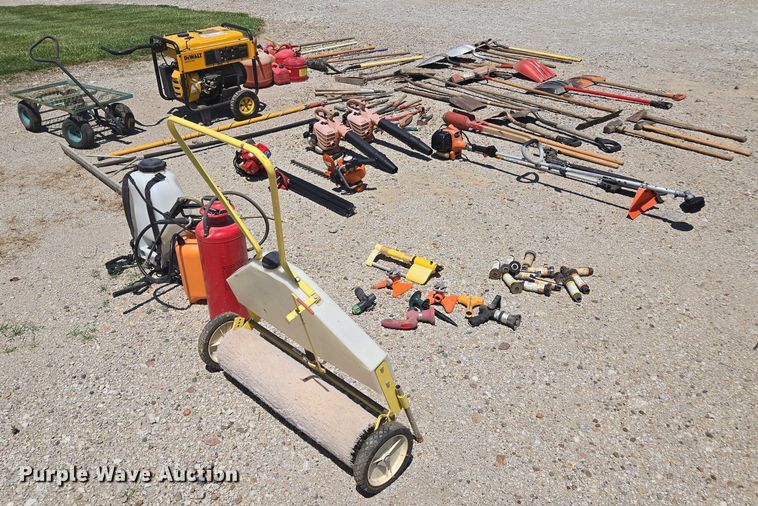 image for item EF1637 Lawn tools