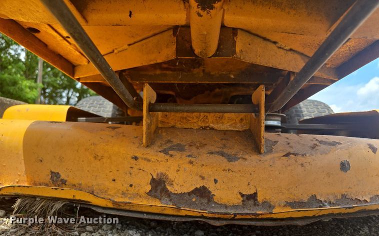 image for item EF1650 Cub Cadet RZT 50 ZTR lawn mower