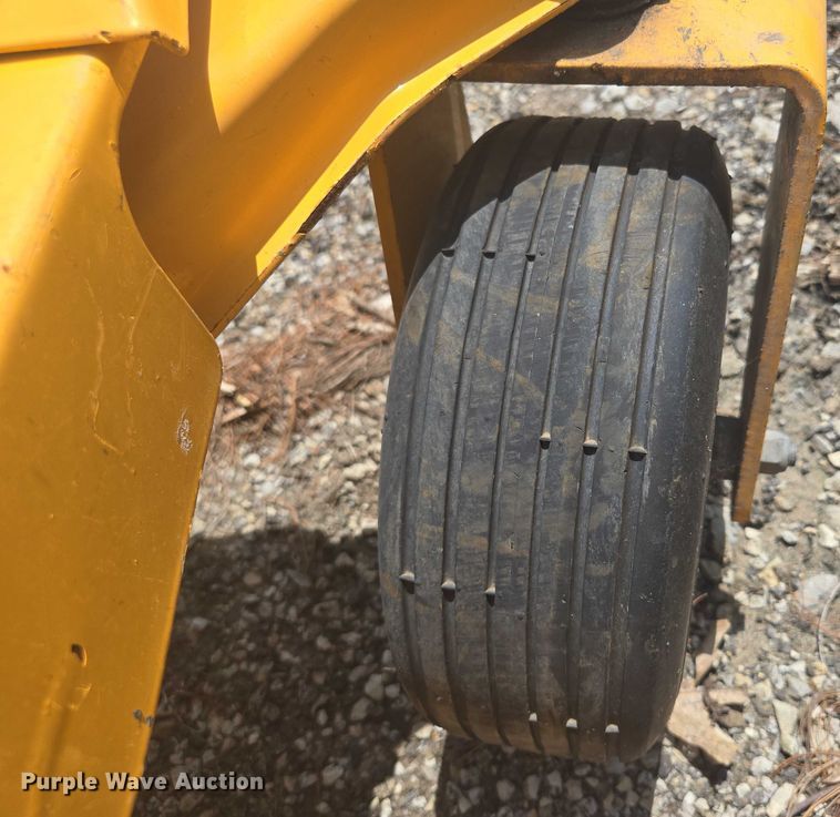 image for item EF1650 Cub Cadet RZT 50 ZTR lawn mower