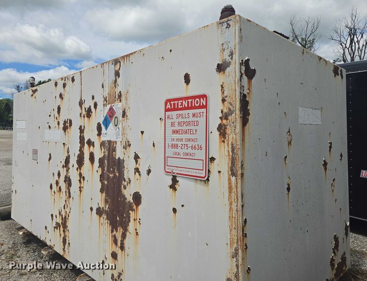 image for item EF1652 Fuel tank