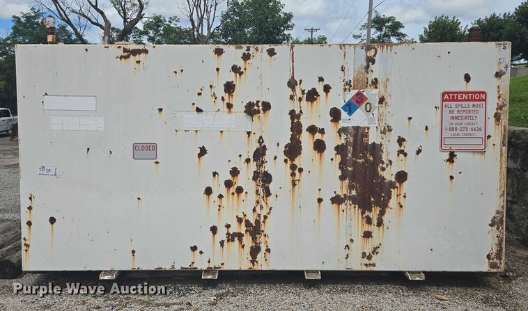 image for item EF1652 Fuel tank