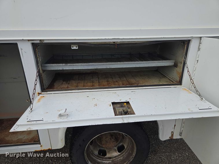 image for item EF1679 2008 Dodge Ram 4500  Crew Cab utility / service truck