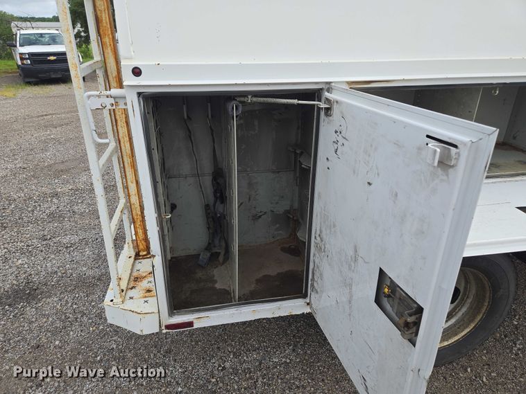 image for item EF1679 2008 Dodge Ram 4500  Crew Cab utility / service truck