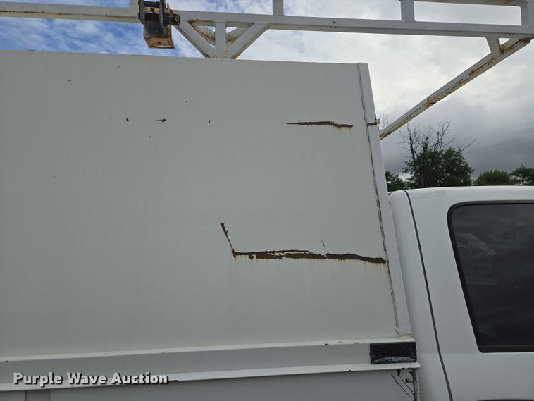 image for item EF1679 2008 Dodge Ram 4500  Crew Cab utility / service truck