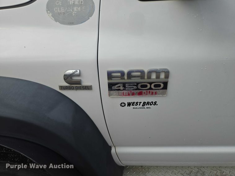 image for item EF1679 2008 Dodge Ram 4500  Crew Cab utility / service truck