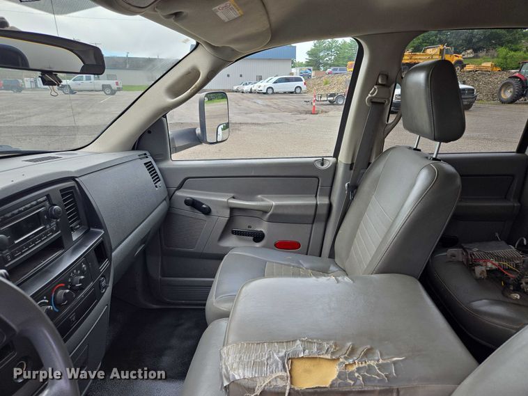 image for item EF1679 2008 Dodge Ram 4500  Crew Cab utility / service truck